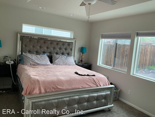 Foto del edificio - 4 br, 3 bath House - 1128 Fleming