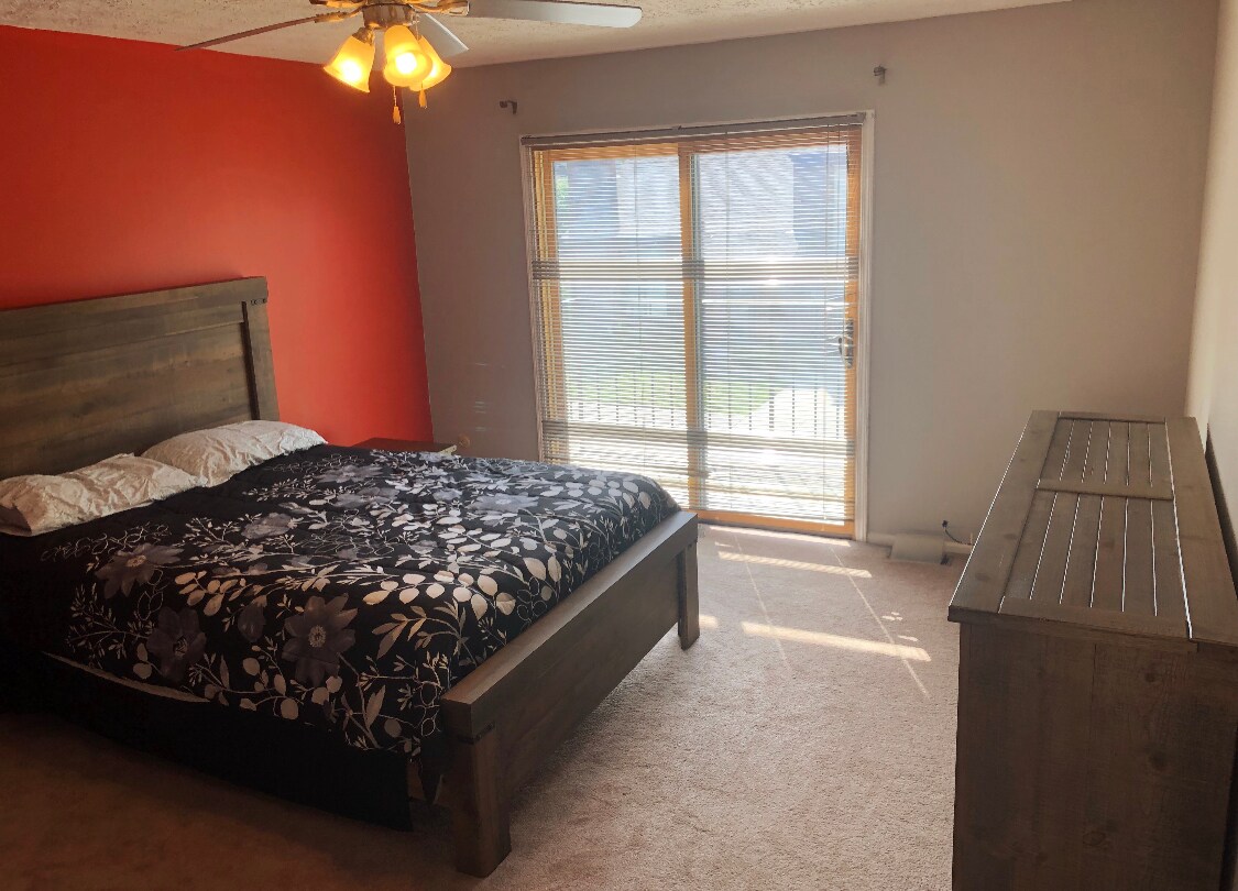 Building Photo - 457 E Arch St