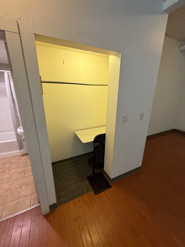 Foto del edificio - 348 Clinton St