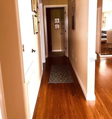 Foto del edificio - 9320 Clubside Cir
