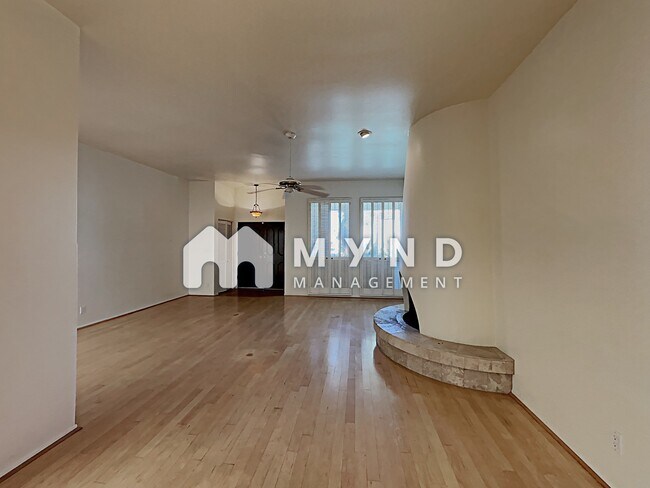 Building Photo - 7071 E Mcdonald Dr