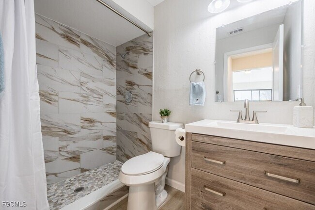 Foto del edificio - 5113 SW 15th Pl