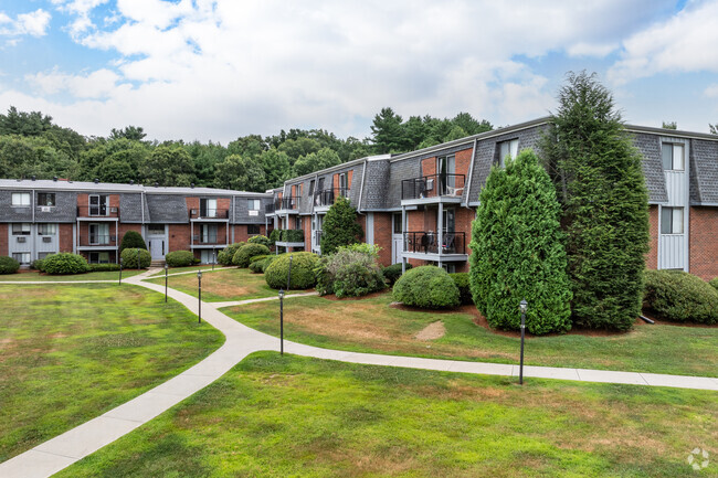 Building Photo - Stoney Brook Village