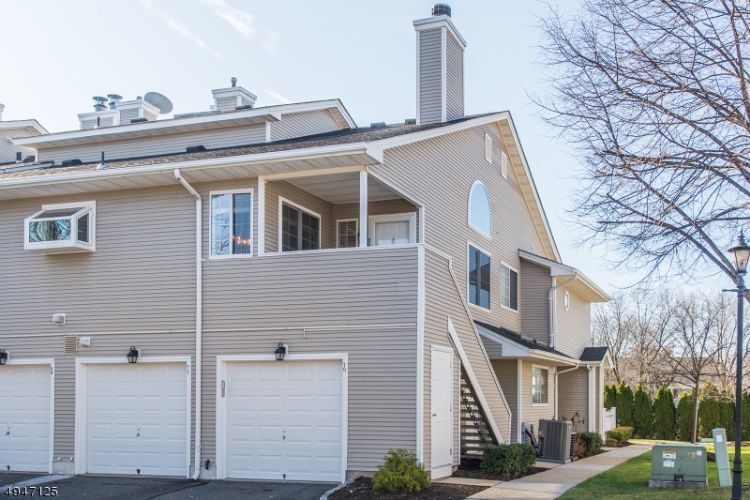 70 Ashley Ct, Bedminster, NJ 07921 Condo for Rent in Bedminster, NJ