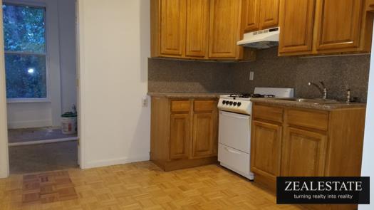 Building Photo - 637 Vanderbilt Ave
