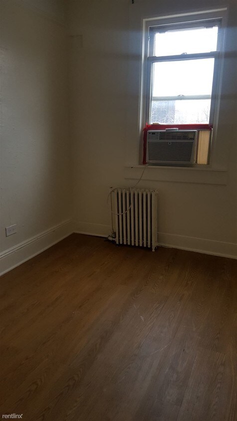 Foto del edificio - 3145 42nd St