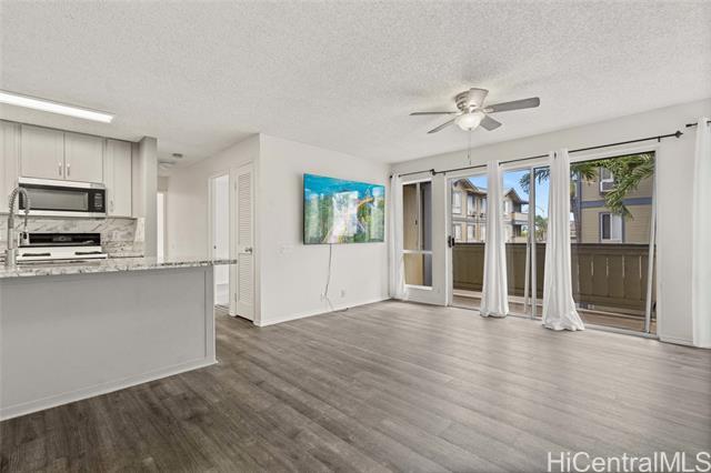 Building Photo - 91-299-299 Hanapouli Cir