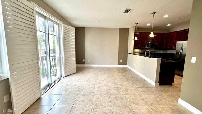 Foto del edificio - 3 br, 3.5 bath House - 3834 NW 5th Ter