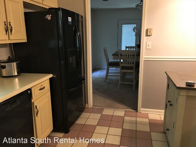 Building Photo - 3 br, 2.5 bath House - 220 Oak Street