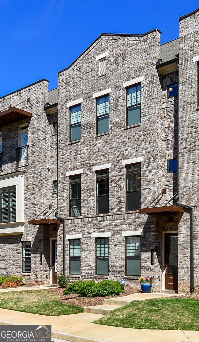 Building Photo - 712 Alden Dr