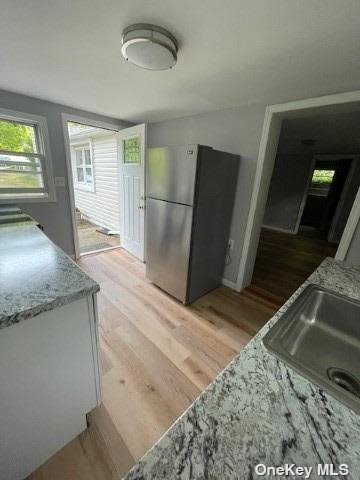 Foto del edificio - 26 Laurel Hill Rd