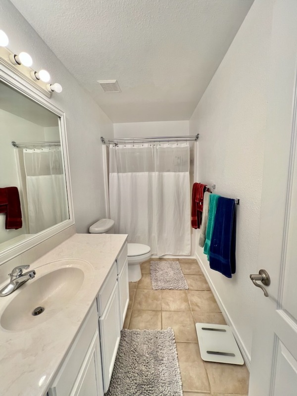 Building Photo - 40 Red Maple Ct