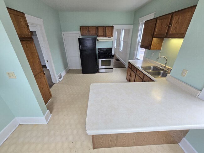 Foto del edificio - 615 Pekin Ave