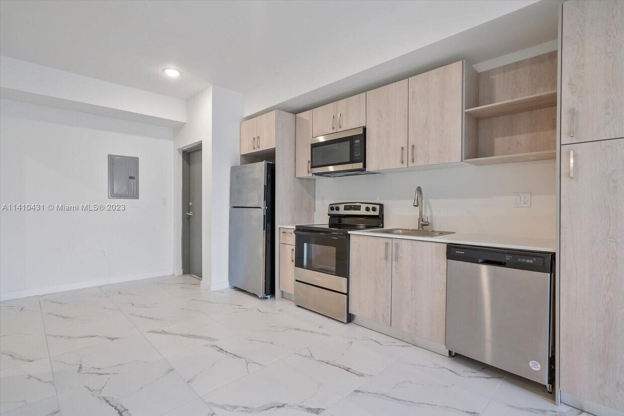Foto principal - 420 SW 7th Ave