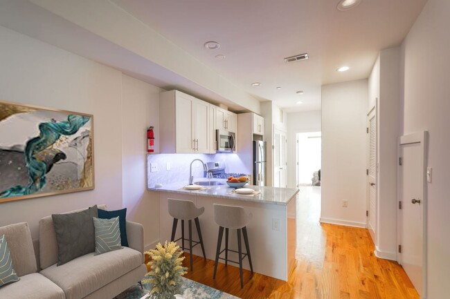 Photo - 1642 N Marshall St Apartment