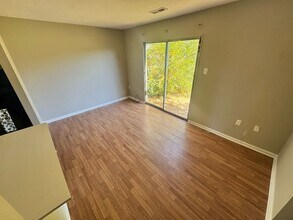 Building Photo - 3250 Hunters Mill Cir