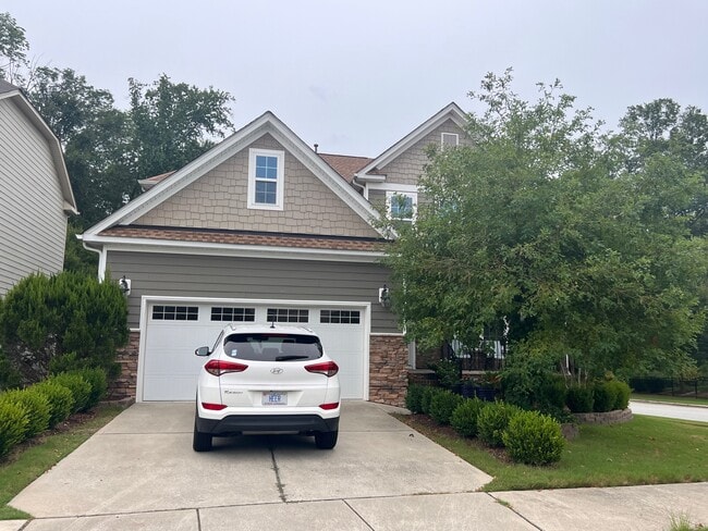 Foto del edificio - 621 Rose Laurel Ct