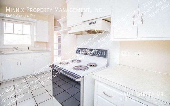 Building Photo - 4409 Anetta Dr.