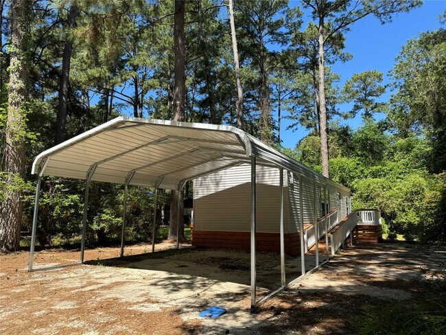 Building Photo - 45 Whippoorwill Ln