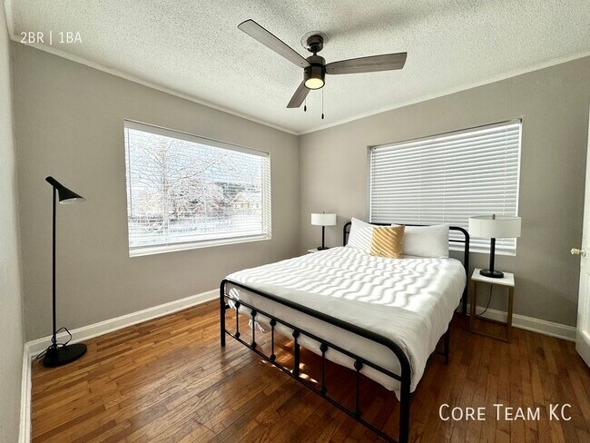 Foto del edificio - Roanoke Plaza Large Renovated 2 Bedroom