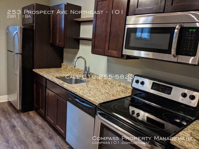 Building Photo - 2 Bed 1 Bath Apartment - Lofts On Prospect