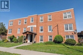 Building Photo - 133 North Service Rd E