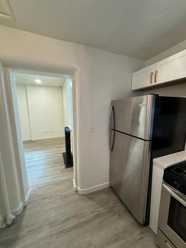 Photo - Downtown SLC 1-Bed — Walkable, No Car Needed Apartment