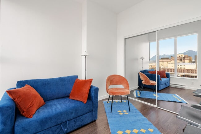 Building Photo - 983 E Hastings St