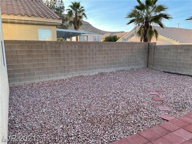 Foto del edificio - 278 Duck Hollow Ave