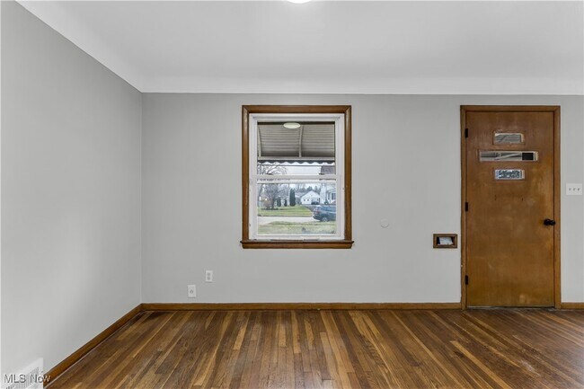 Foto del edificio - 187 W Glendale St