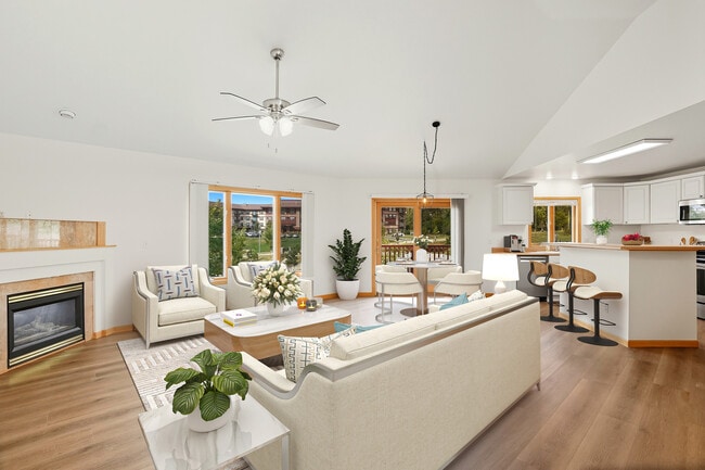 Photo - 8 Redtail Ct House