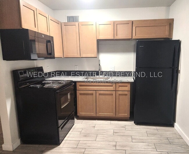 Photo - 5112 North 28th Drive Apartment