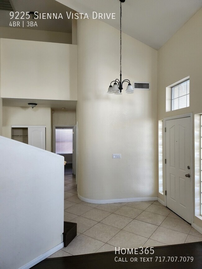 Building Photo - Charming 4-Bed, 3-Bath Home with Private P...