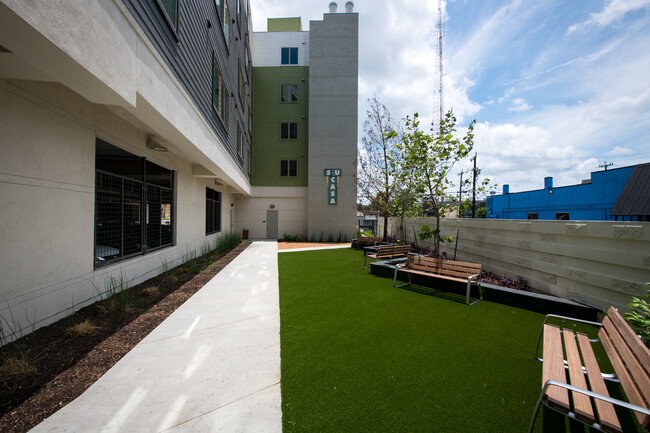 Foto del edificio - Museum Reach Lofts