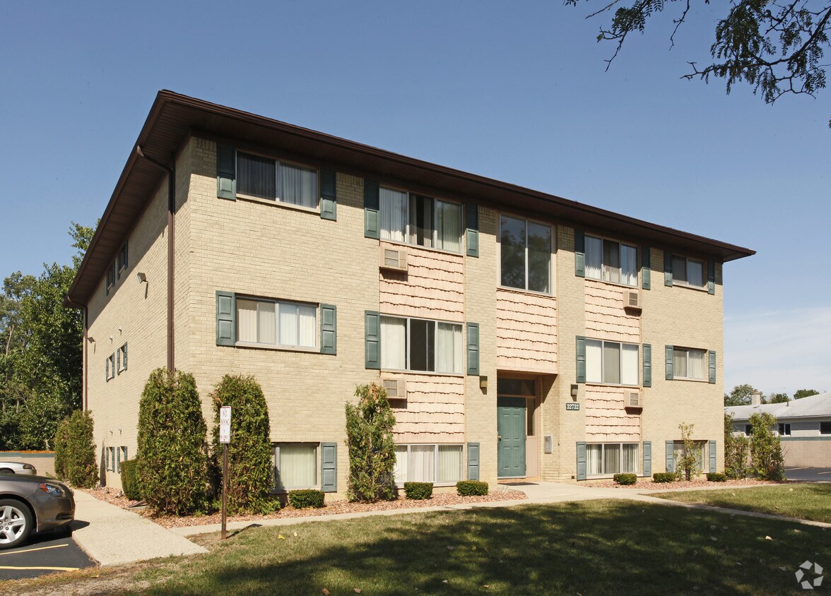 Foto principal - Luna Village Apartments
