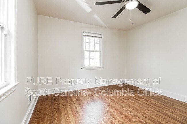Building Photo - 2308 Manse St