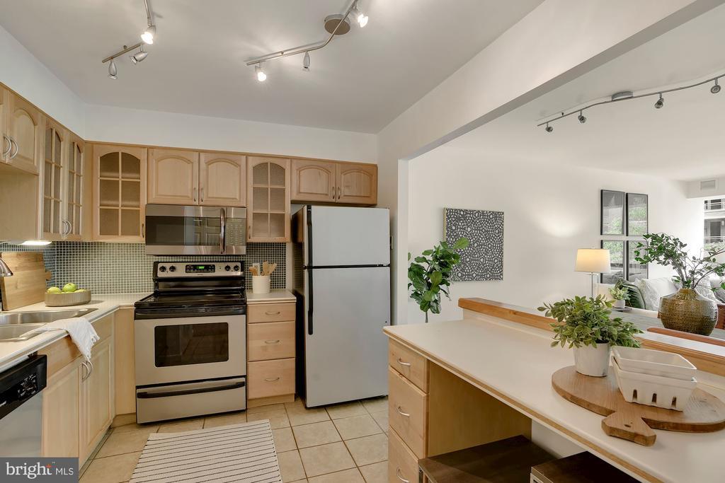 Primary Photo - 1140 23rd St NW