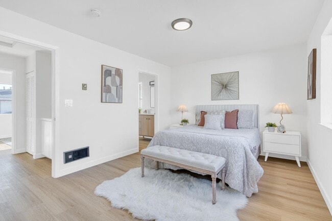 Building Photo - 258 Ventura Ave