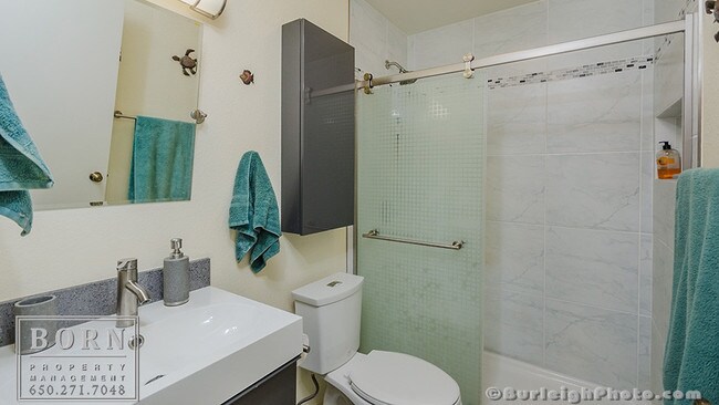 Foto del edificio - 939 Laurel St