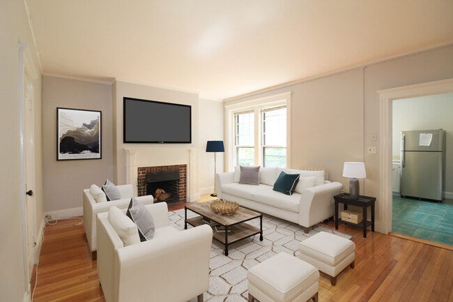 Foto del edificio - 1982 Commonwealth Ave