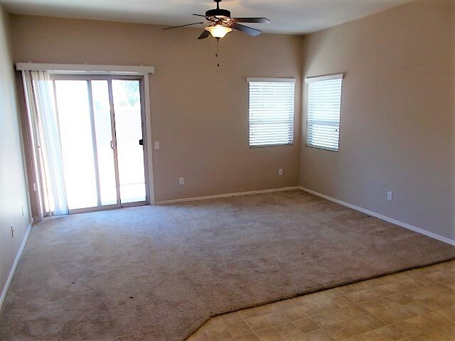 Foto del edificio - 17321 W Tara Ln