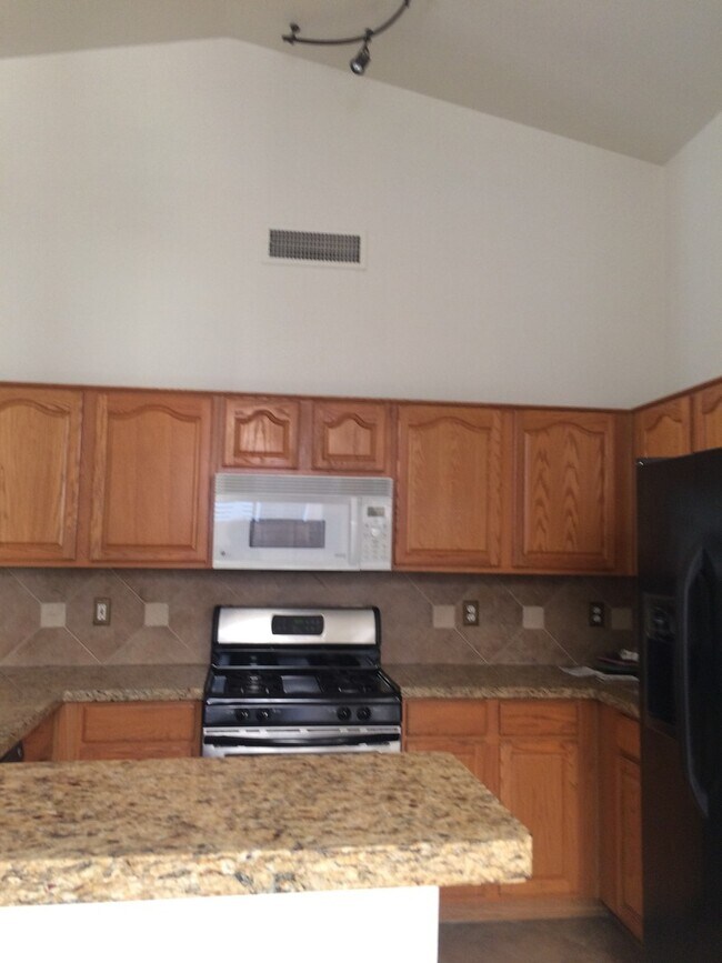 Foto del edificio - Beautiful 3 bedroom 2 bath North Phoenix h...