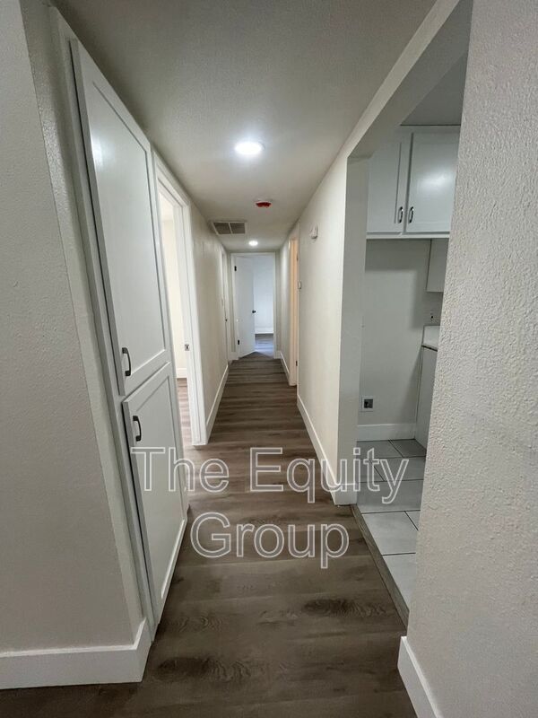 Foto del edificio - 3505 W Campus Ave.