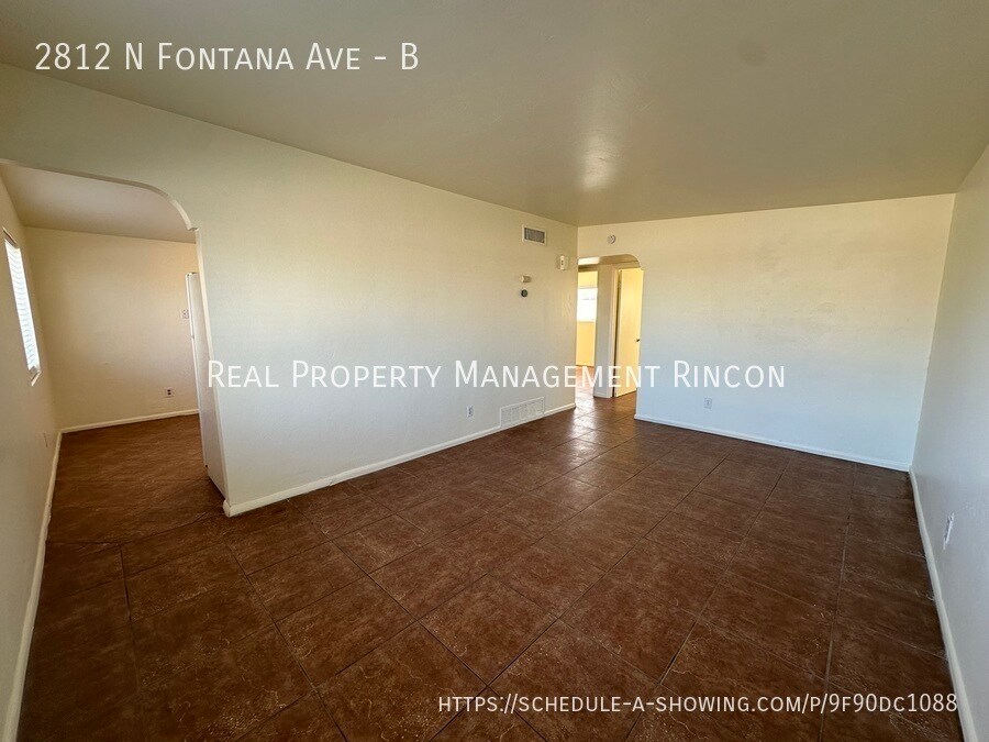 Primary Photo - 2812 N Fontana Ave