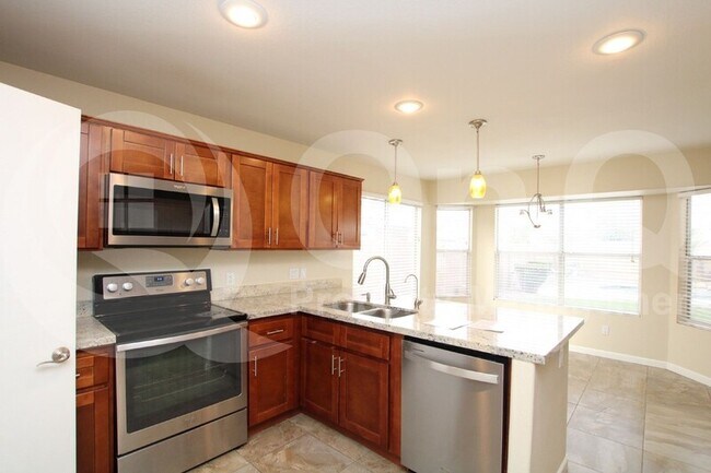 Foto del edificio - 1132 W Bluebird Dr