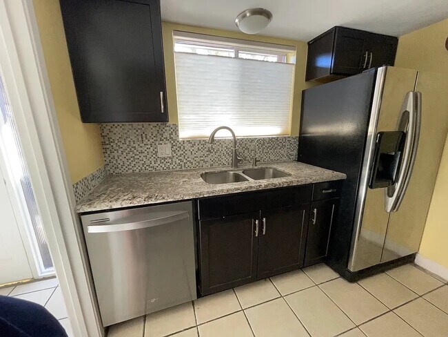 Foto del edificio - 4701 N 68th St