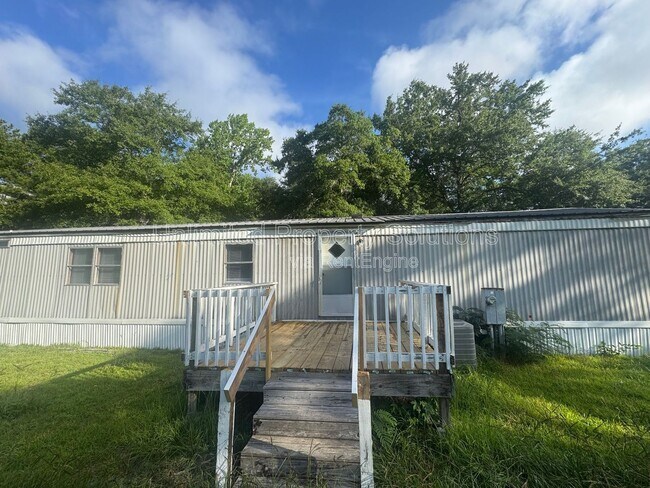 Foto del edificio - 2445 Quail Run Rd NE