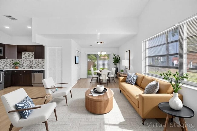 Foto del edificio - 339 SW 15th St