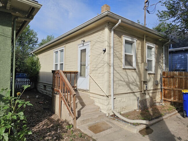 Foto del edificio - 906 W Colorado Ave