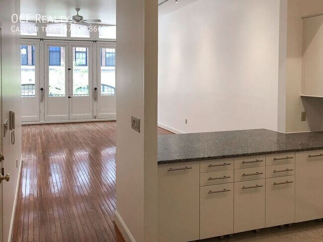 Foto del edificio - 261 N 3rd St